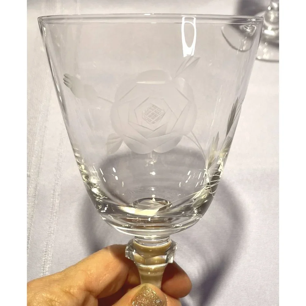 Set of 7 Crystal Rose Etched Iced Tea Glasses Cut Glass Stem Bubbles Vintage - Picture 3 of 10